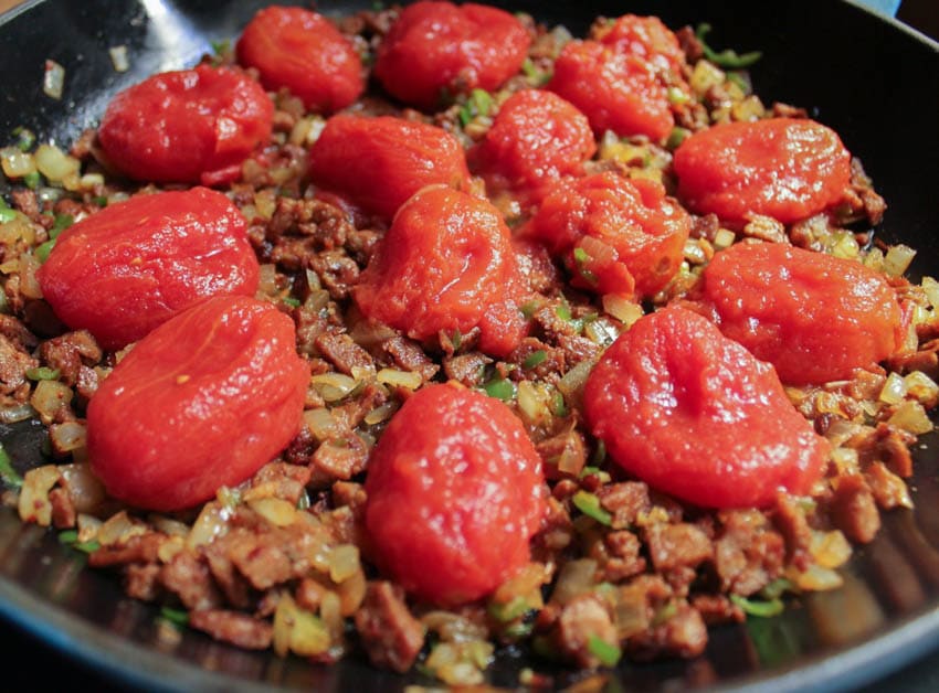 "Shakshuka" Egg White Frittata with Turkey Sausage Domesticate ME!